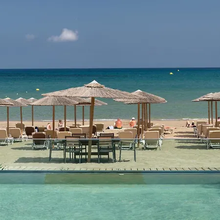 费尔吉纳比奇酒店 4* Agia Marina