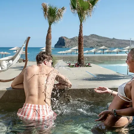 Vergina Beach Hotel 4* Agia Marina (Crete)
