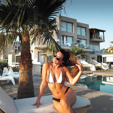 Vergina Beach Hotel Agia Marina (Crete)