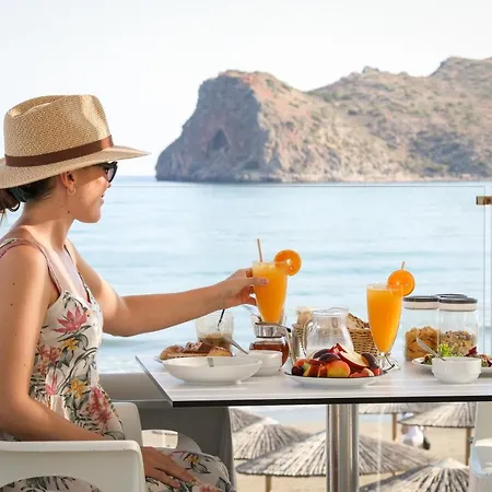 Vergina Beach Hotel Agia Marina (Crete)