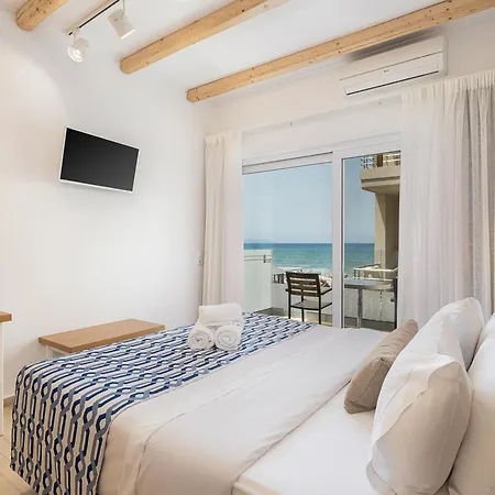 Vergina Beach Hotel Agia Marina (Crete)