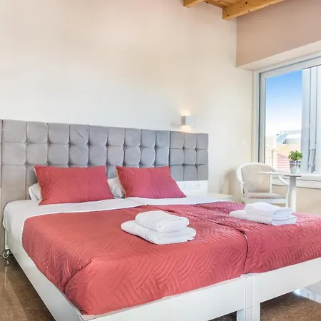 Otel Vergina Agia Marina