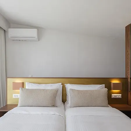 Otel Vergina Agia Marina